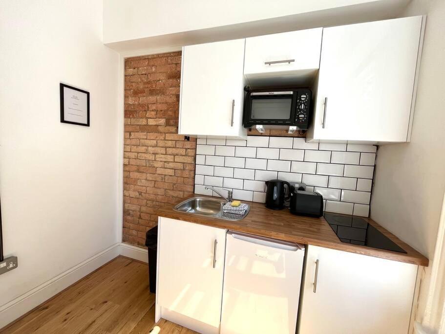 Apartamento Flat 12, 10 St John'S Road Bournemouth Exterior foto